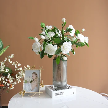 Moderné tvorivé obývacia izba, jedálenský stôl kvetinový aranžmán ozdoby Nordic light luxusných domov mäkké interiér dekorácie